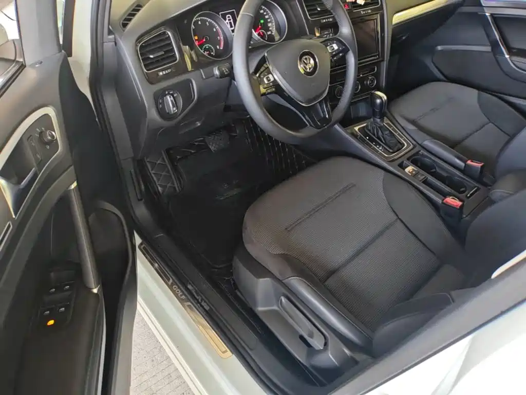 Volkswagen Golf — миниатюра 16