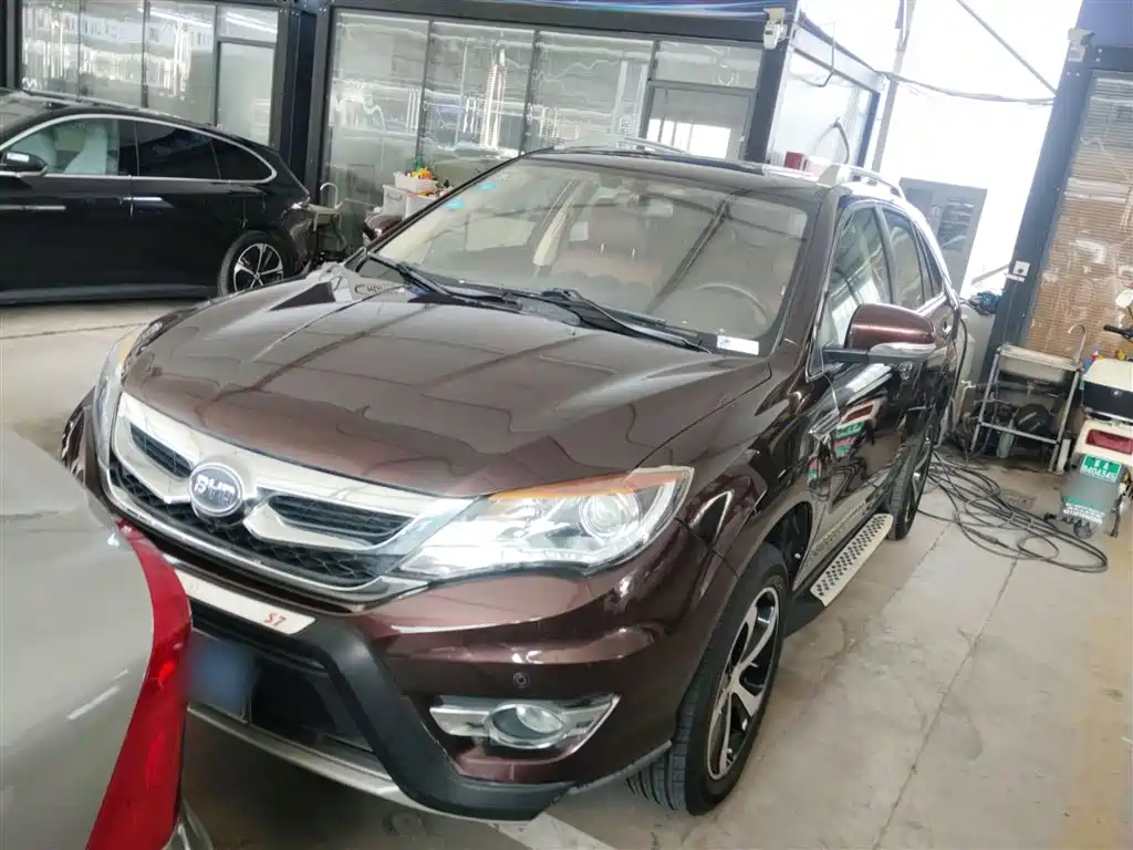 BYD S7 2016