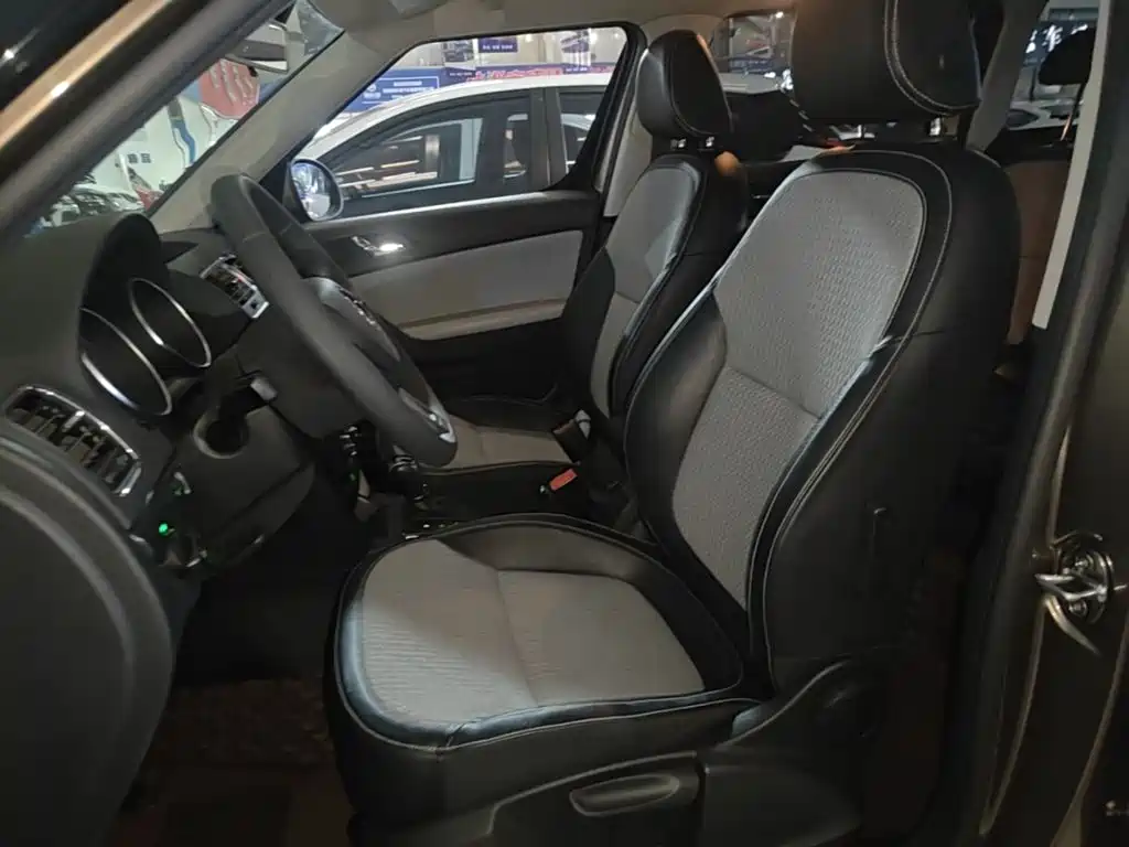 Skoda Yeti — миниатюра 15