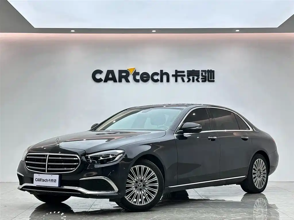 Mercedes-Benz E-Class 2022