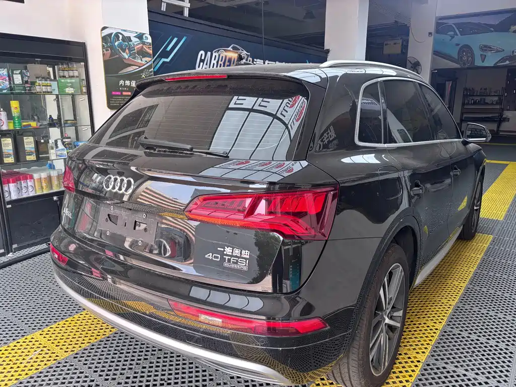 Audi Q5L — миниатюра 6