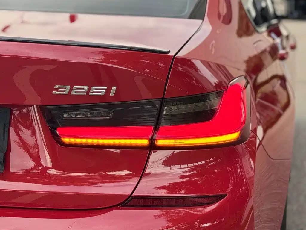 BMW 3 Series — миниатюра 18