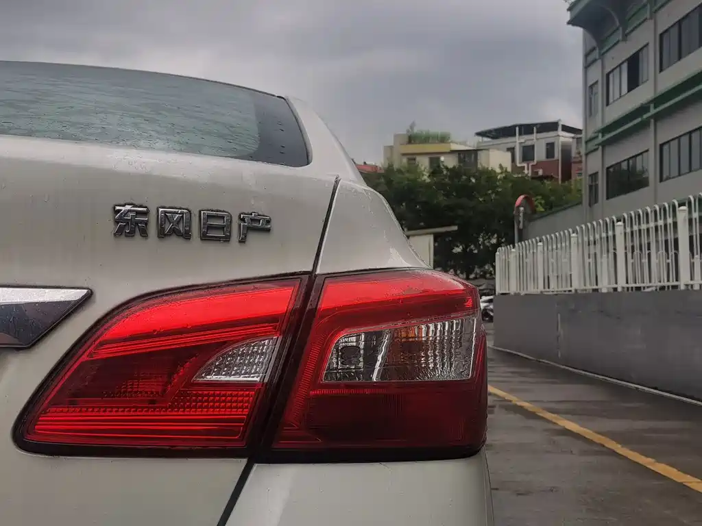 Nissan Sylphy — миниатюра 12