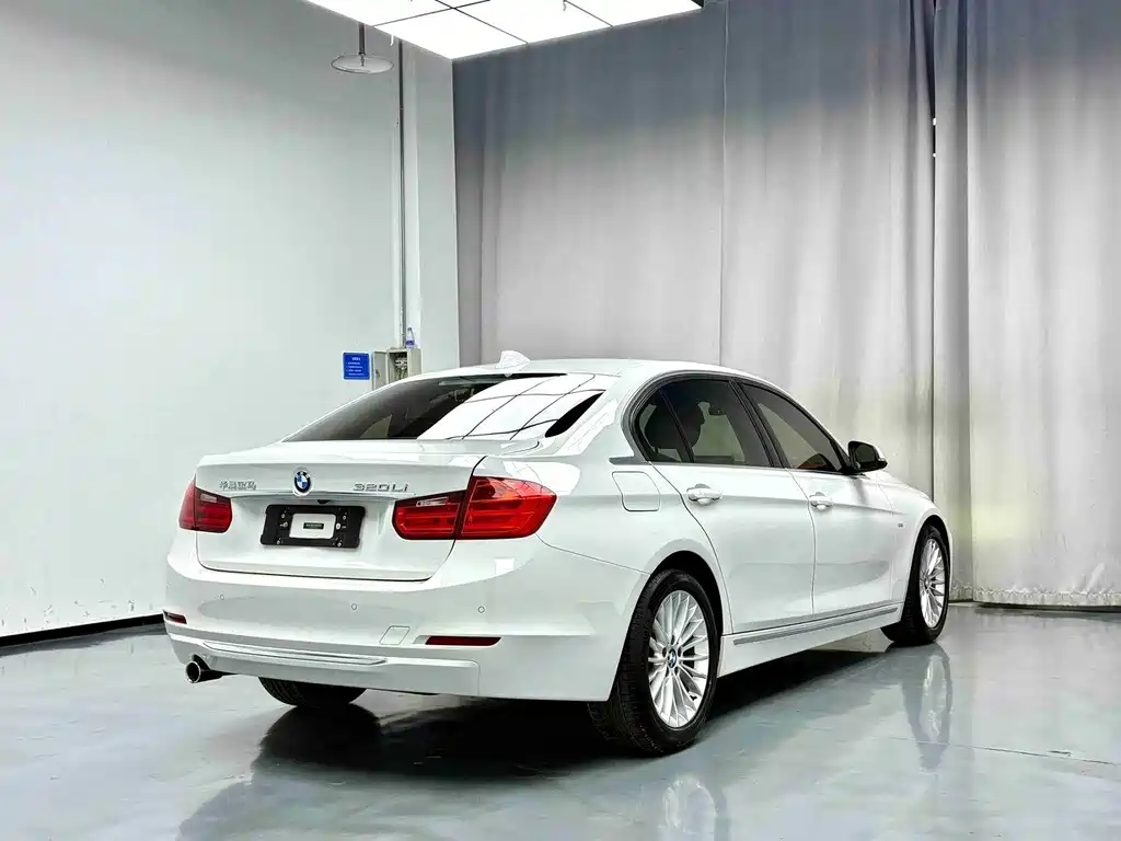 BMW 3 Series — миниатюра 5