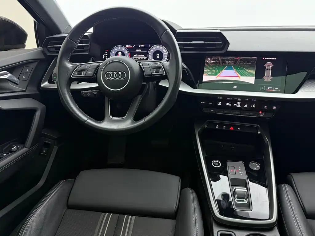 Audi A3 2022 Sportback 35 TFSI Fashion Sport