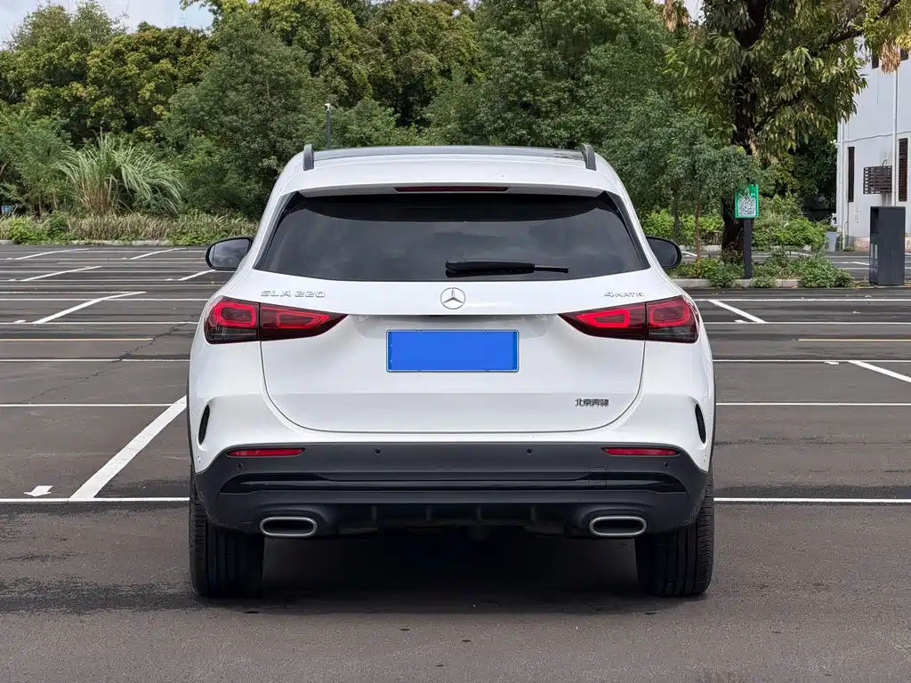 Mercedes-Benz GLA — миниатюра 5