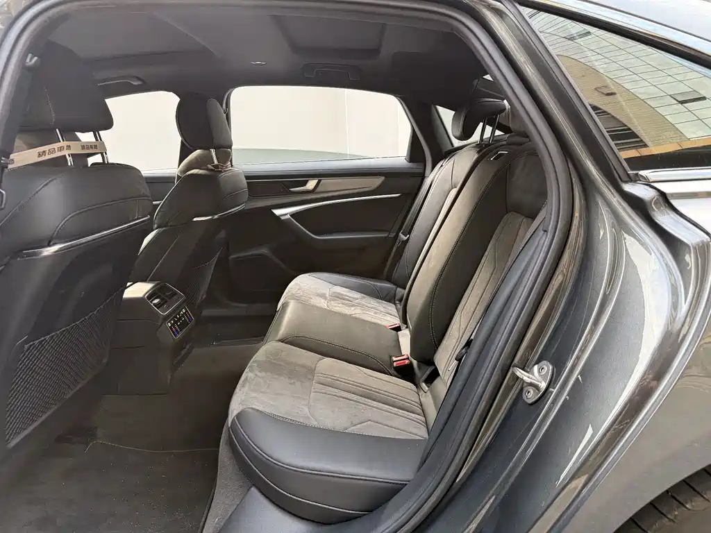 Audi A6L — миниатюра 14