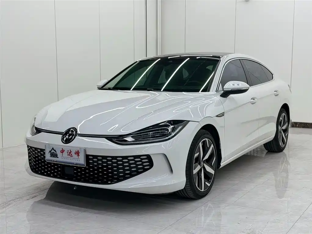 VOLKSWAGEN LINGDU