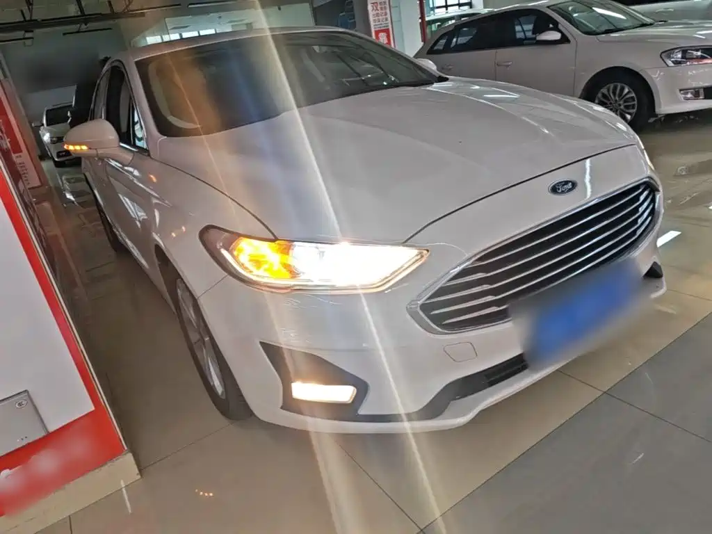 Ford Mondeo — миниатюра 4