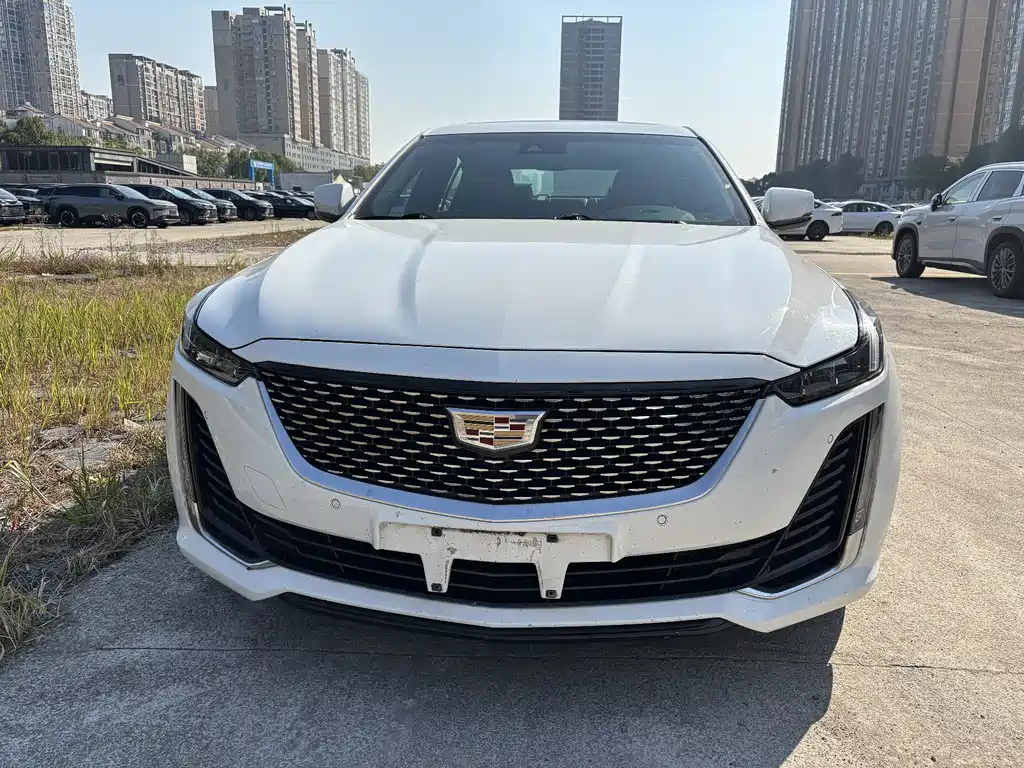 Cadillac CT5 — миниатюра 2