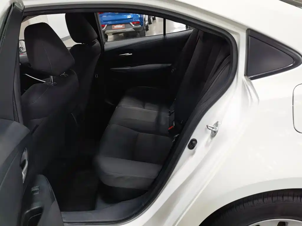 Toyota Corolla — миниатюра 15