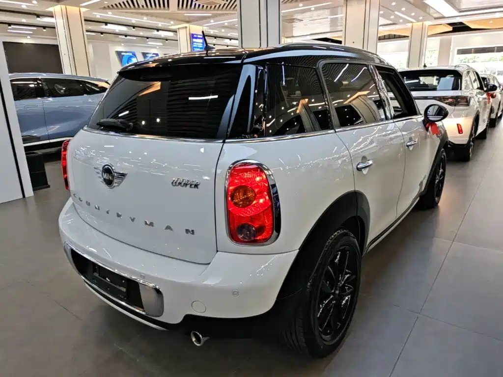 MINI Mini Countryman — миниатюра 7