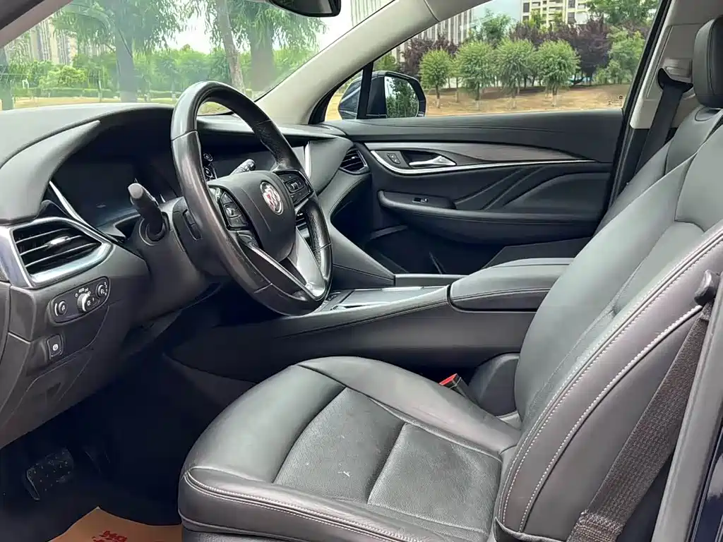Buick Enclave — миниатюра 6
