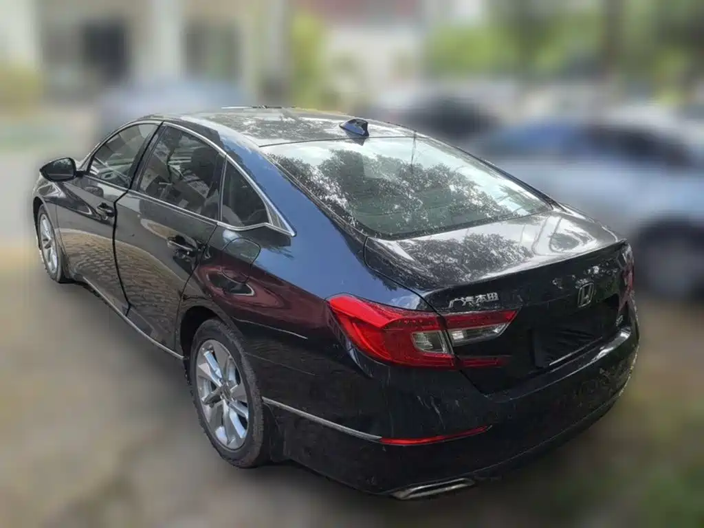 Honda Accord — миниатюра 24