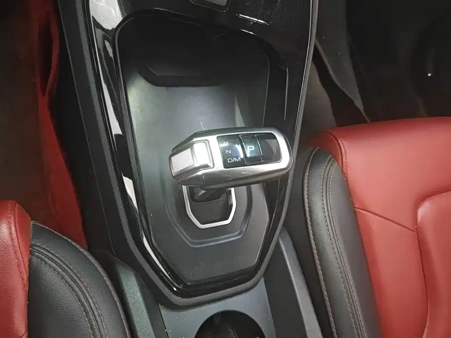 Haval H2s — миниатюра 16