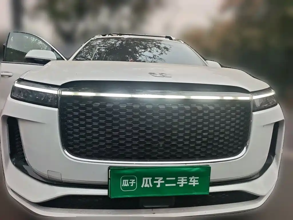 Li Auto Li ONE — миниатюра 2