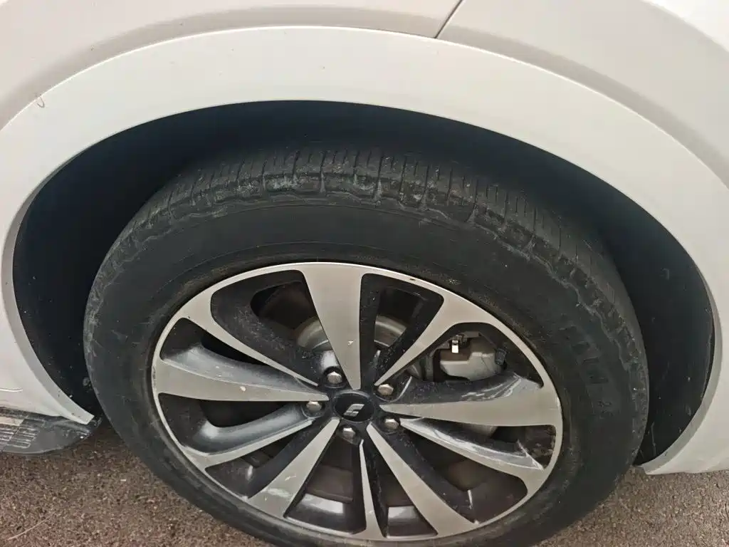 Li Auto Li ONE — миниатюра 25