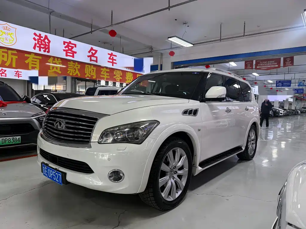 Infiniti QX80 2014