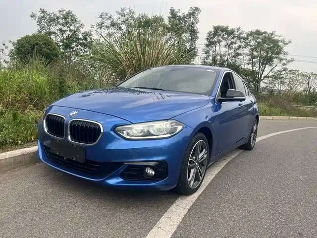 BMW  1 SERIES 2018