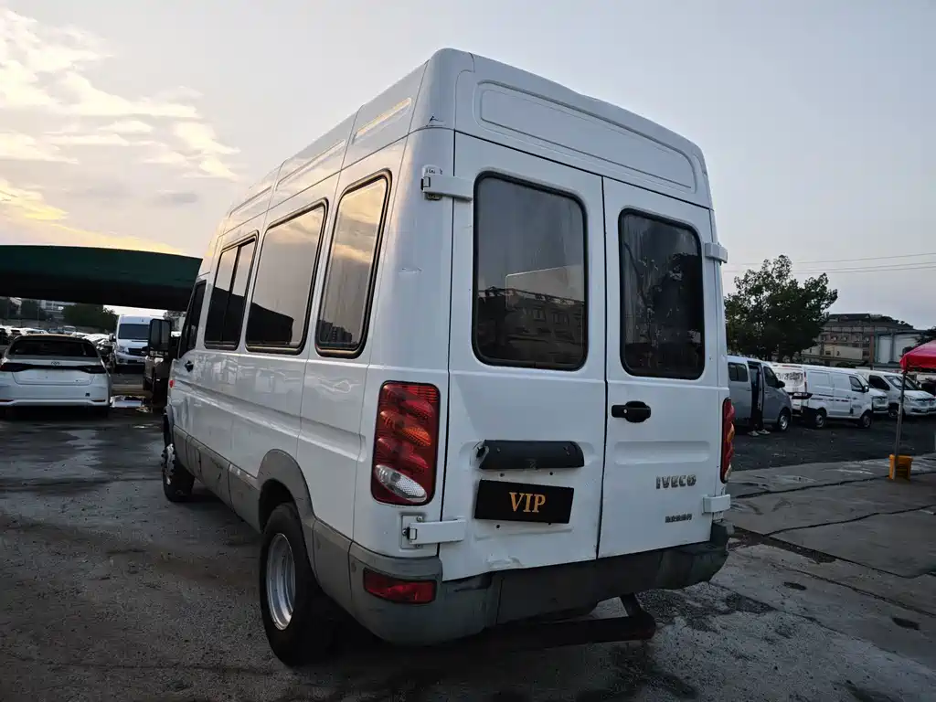 IVECO Baodi — миниатюра 17