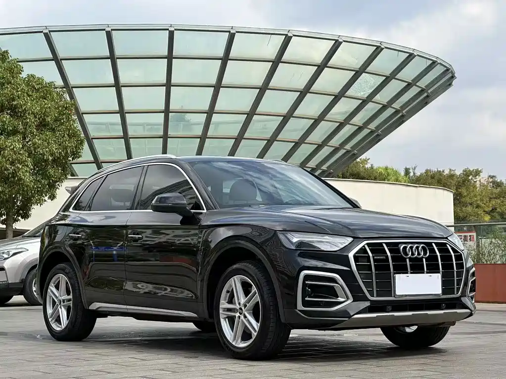 Audi Q5L — миниатюра 3