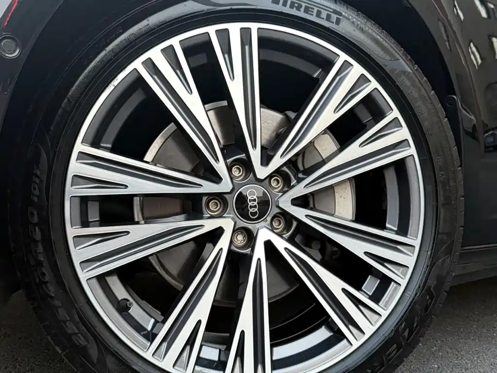 Audi A6L — миниатюра 11