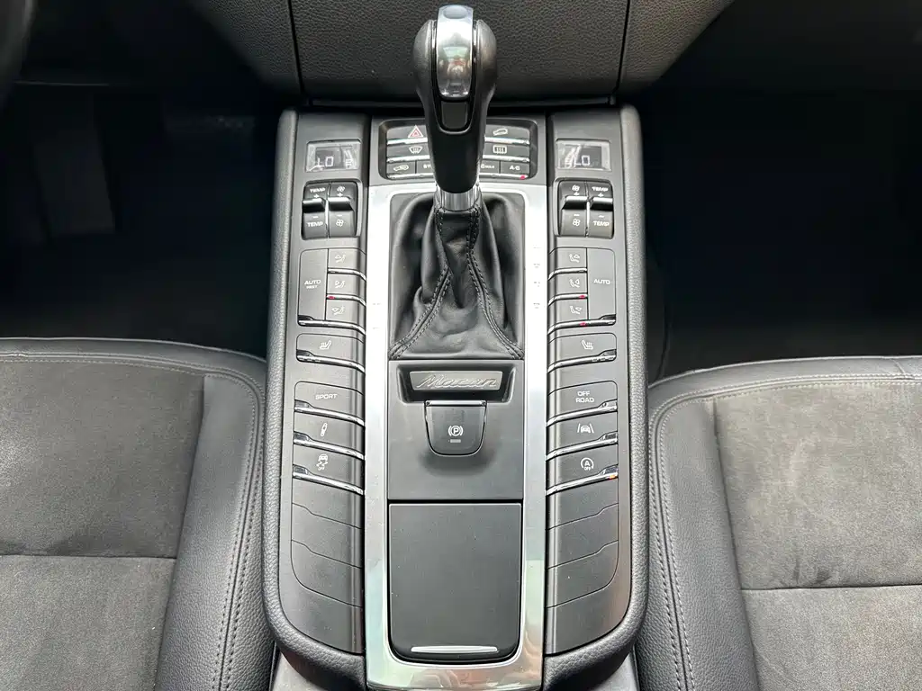 Porsche Macan — миниатюра 21