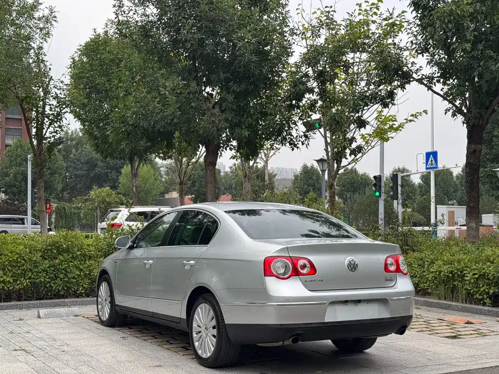 Volkswagen Magotan (Import) — миниатюра 15