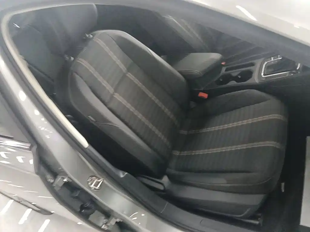 Volkswagen Lavida — миниатюра 25