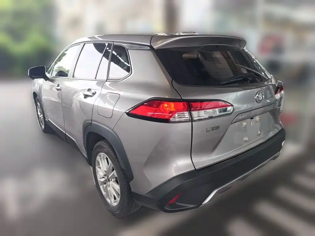 Toyota Corolla Cross — миниатюра 7