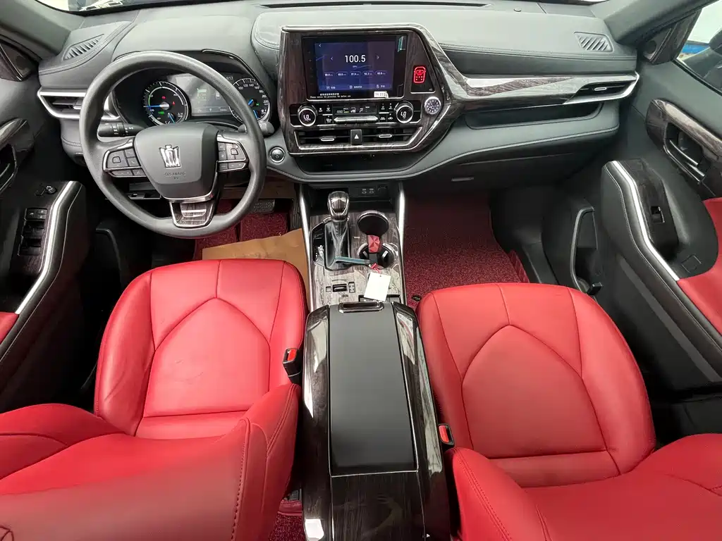 Toyota Crown Kluger — миниатюра 30