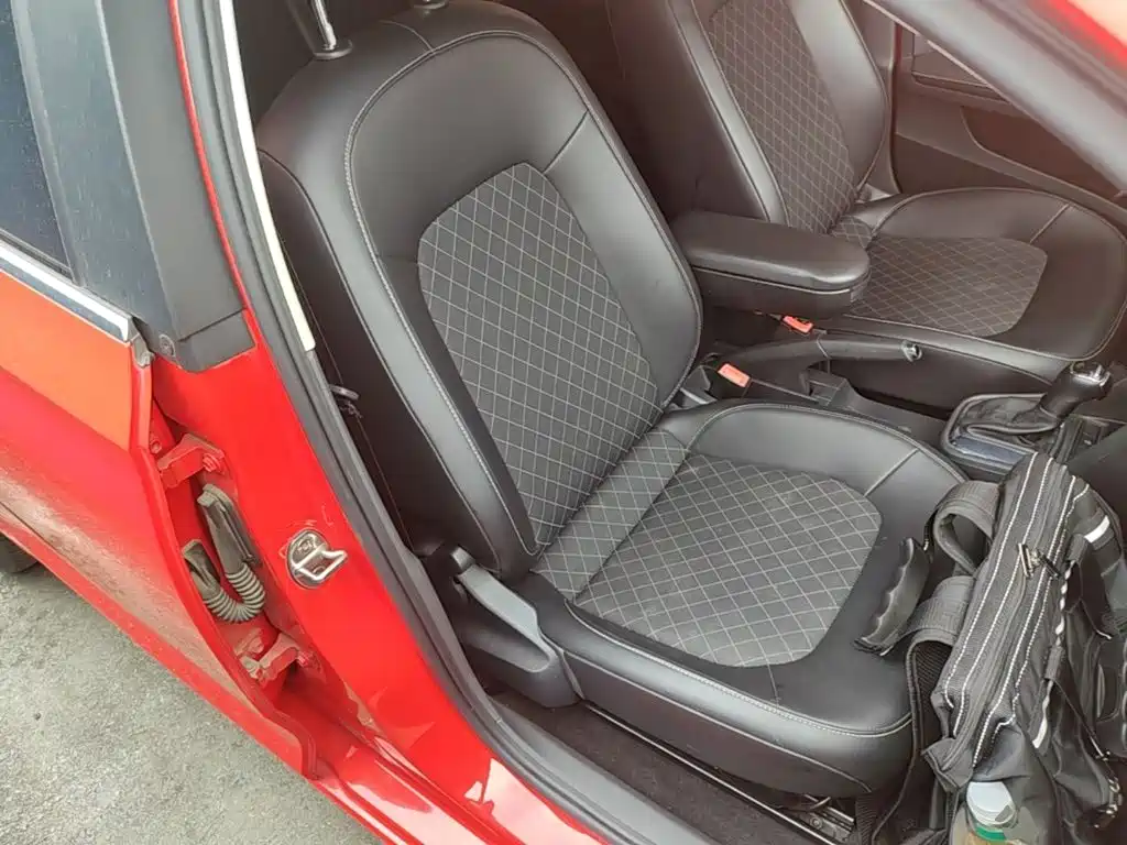 Skoda Rapid Spaceback — миниатюра 25