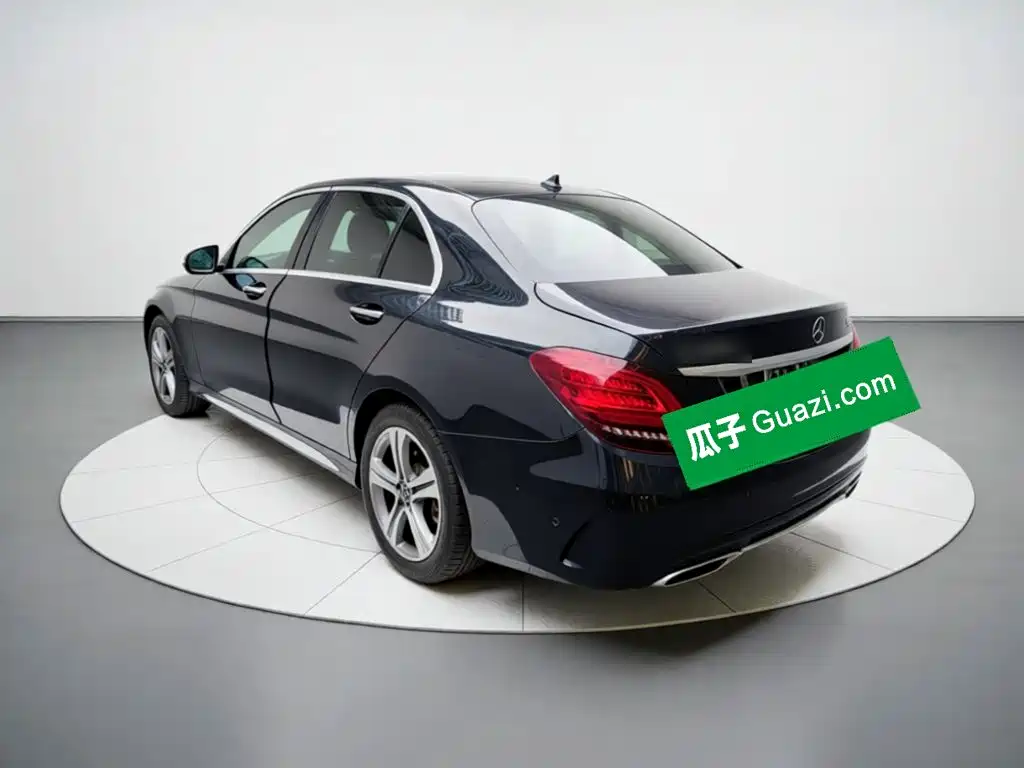 Mercedes-Benz C-Class — миниатюра 4