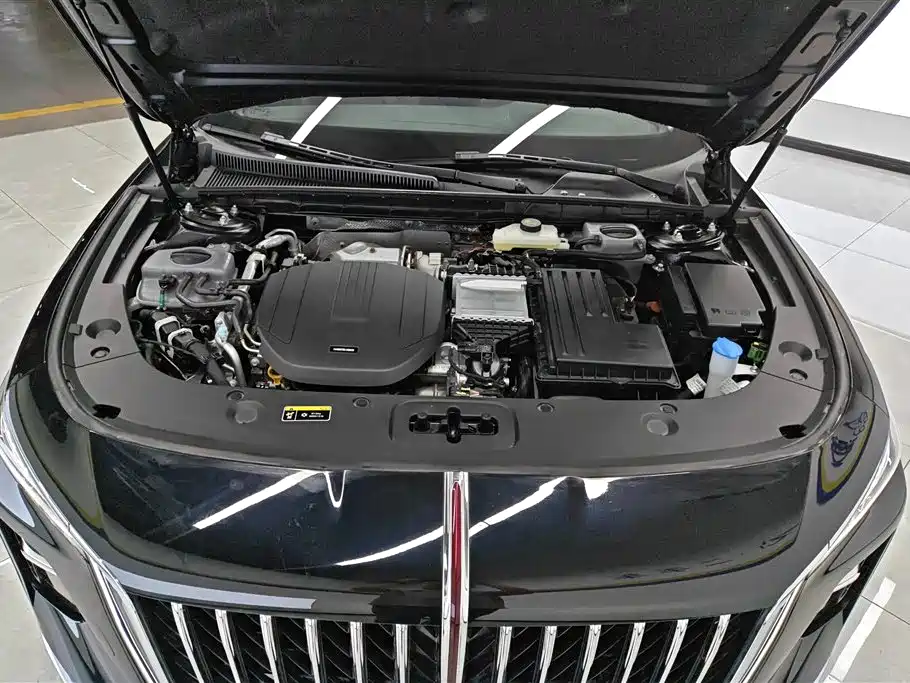 Hongqi H5 PHEV 2025 130