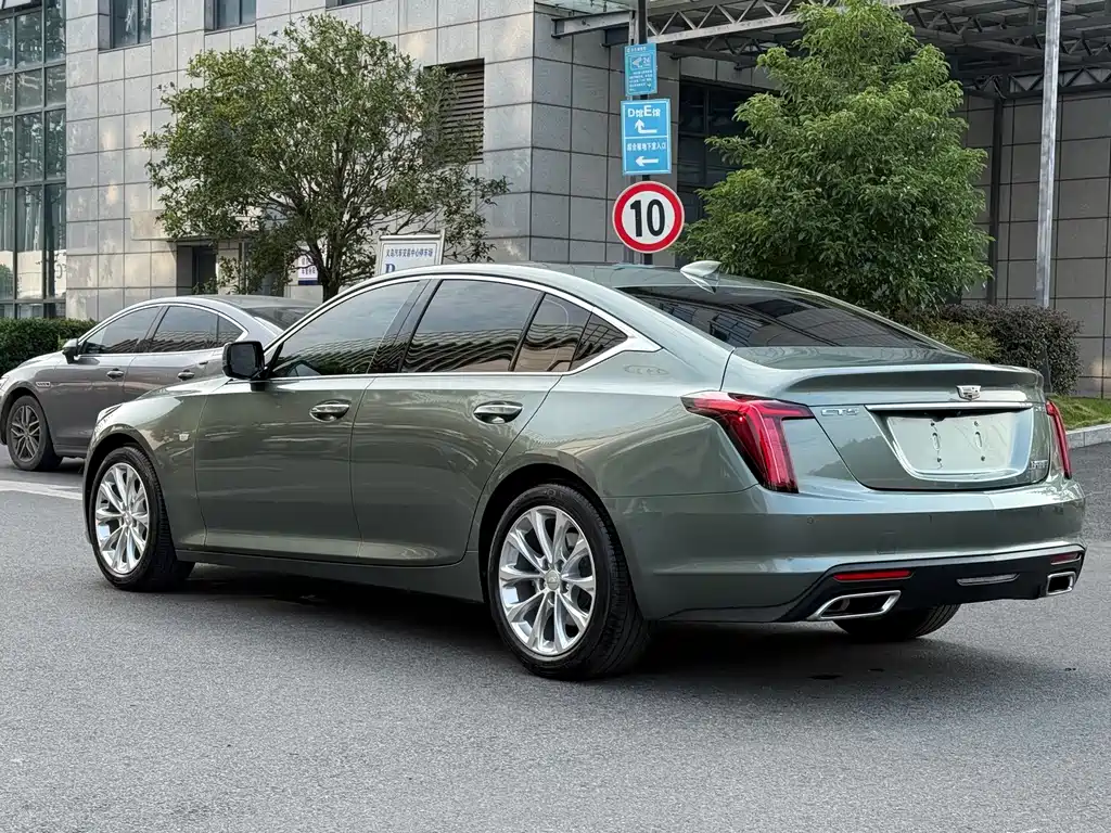 Cadillac CT5 — миниатюра 6