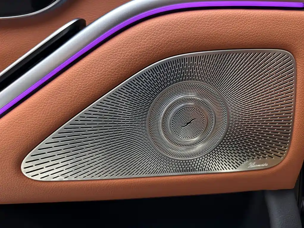 Mercedes-Benz S-Class — миниатюра 16