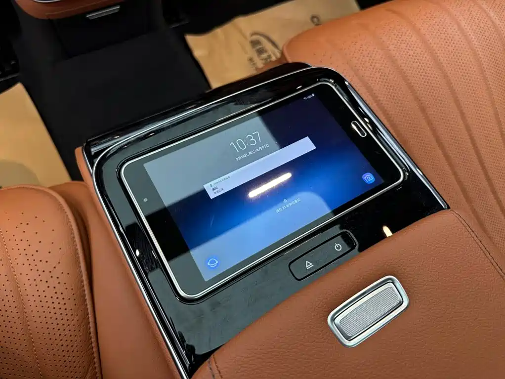 Mercedes-Benz S-Class — миниатюра 17