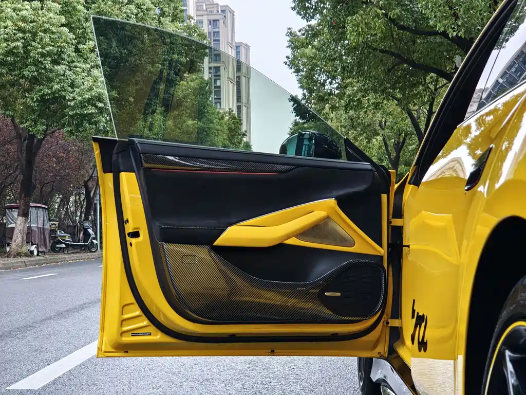 XIAOMI CAR XIAOMI SU7 ULTRA