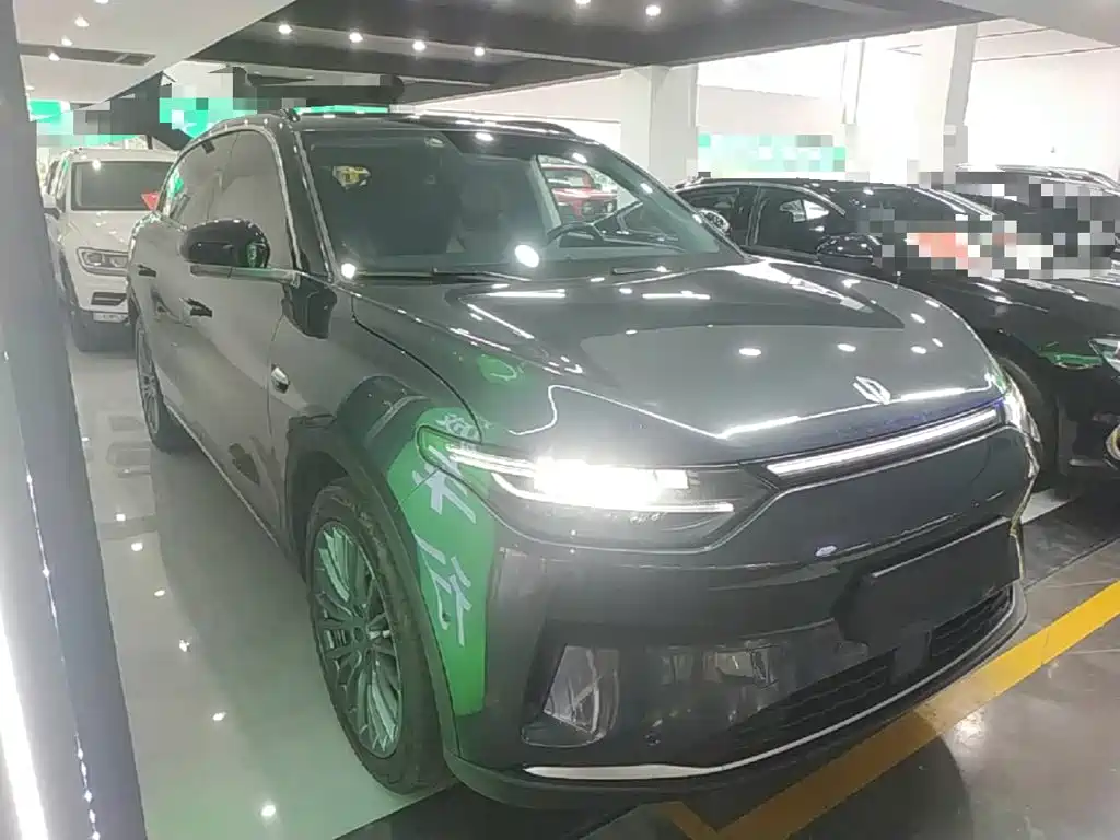 Leapmotor Leapmotor C11 — миниатюра 4