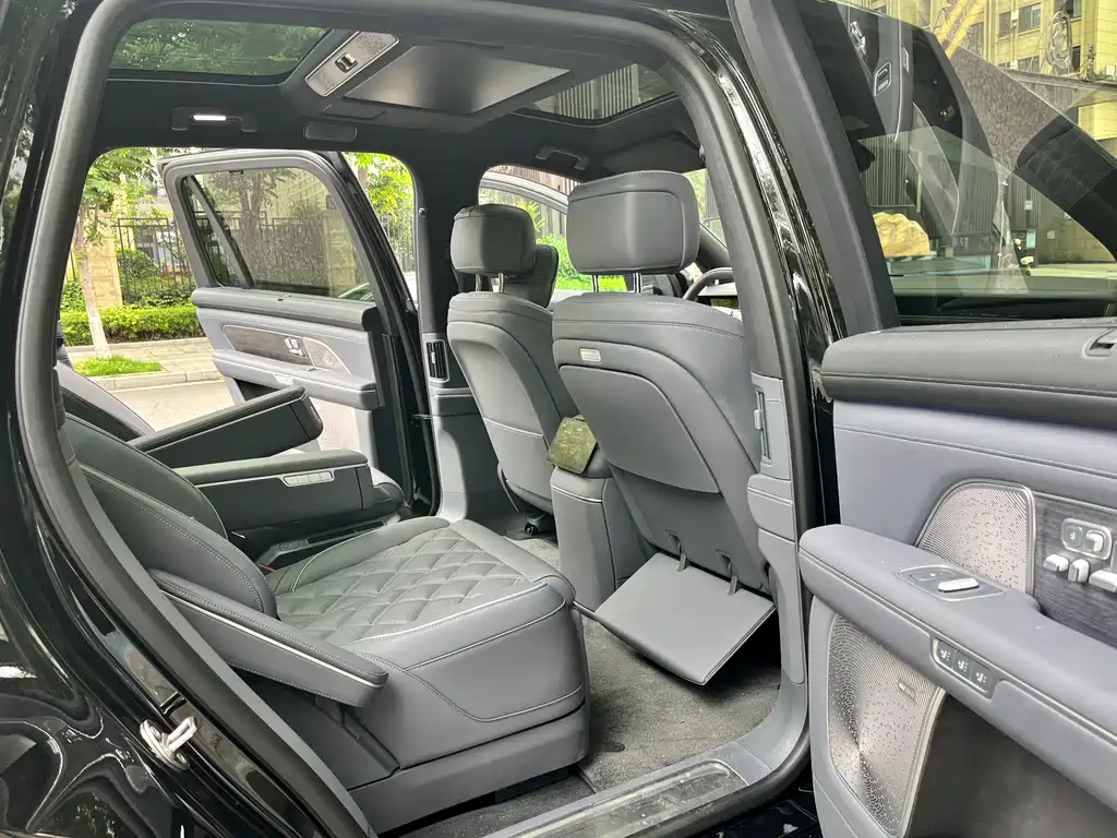 NIO ES8 2026 мест Executive Luxury
