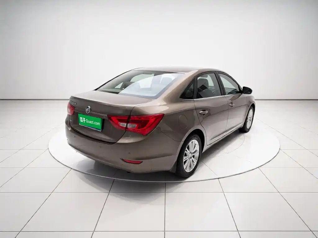 Buick Excelle — миниатюра 6