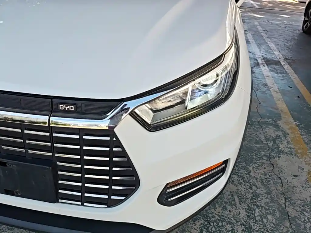 BYD Yuan EV — миниатюра 24