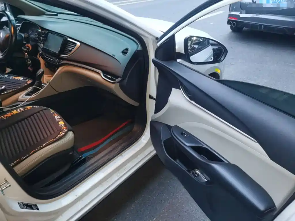 Buick Excelle — миниатюра 21