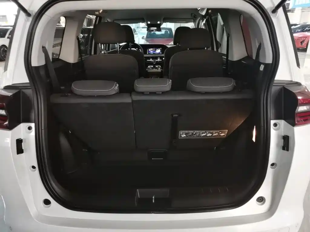 GAC Motor Trumpchi M6 — миниатюра 19