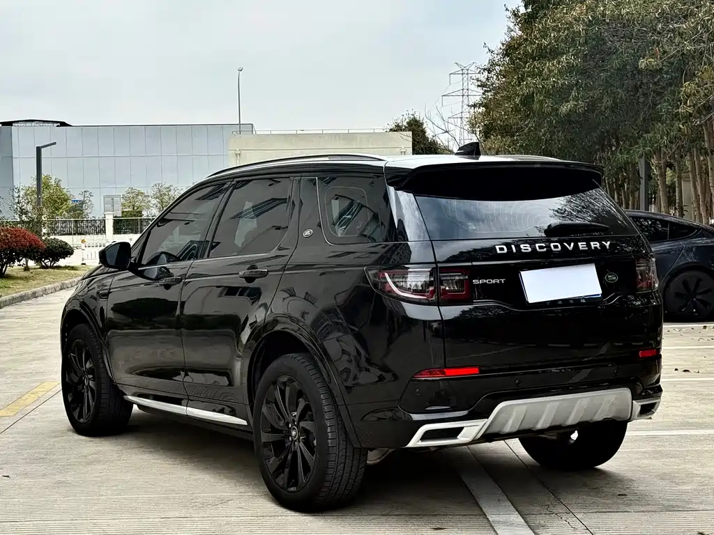 Land Rover Discovery Sport — миниатюра 7