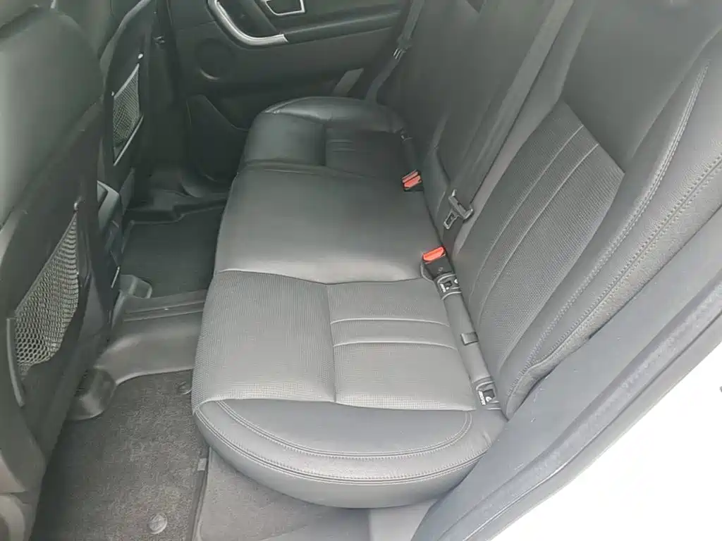 Land Rover Discovery Sport — миниатюра 17