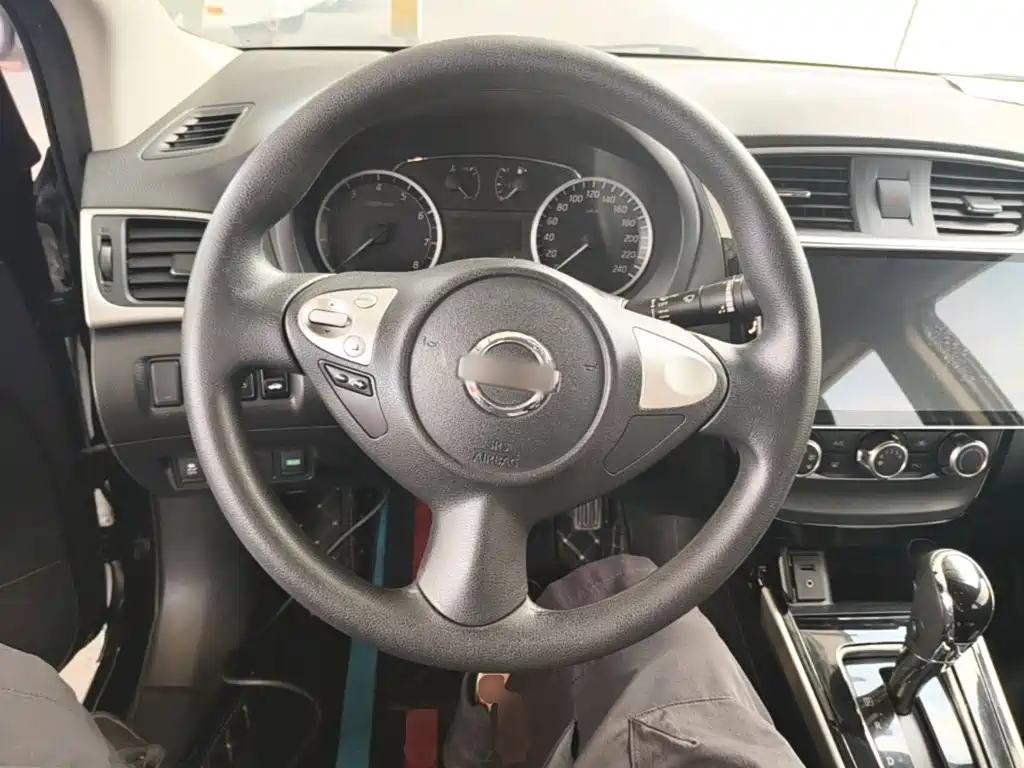Nissan Sylphy — миниатюра 11