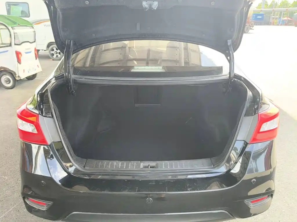Nissan Sylphy — миниатюра 19
