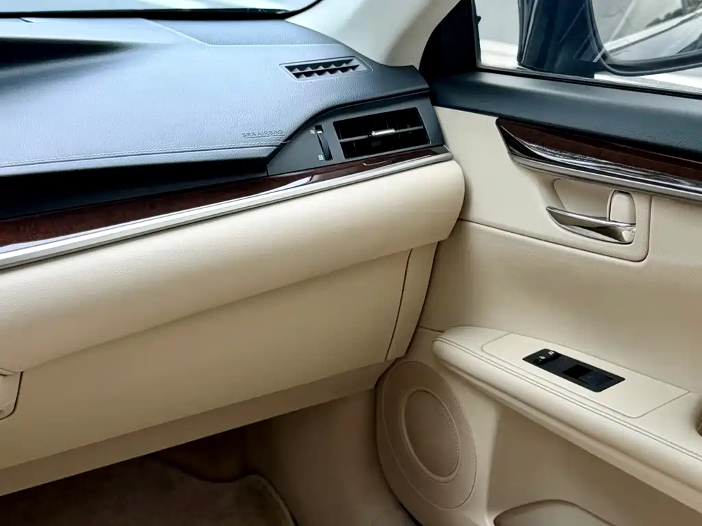 Lexus ES — миниатюра 15