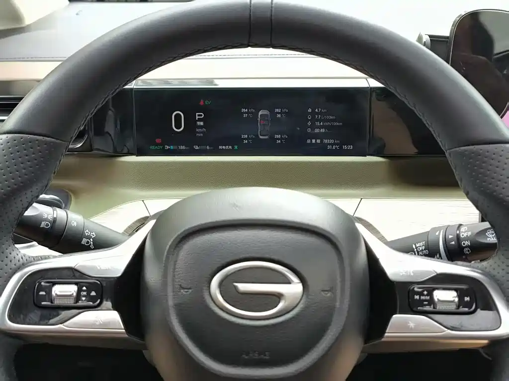 GAC Motor Trumpchi E8 PHEV — миниатюра 6